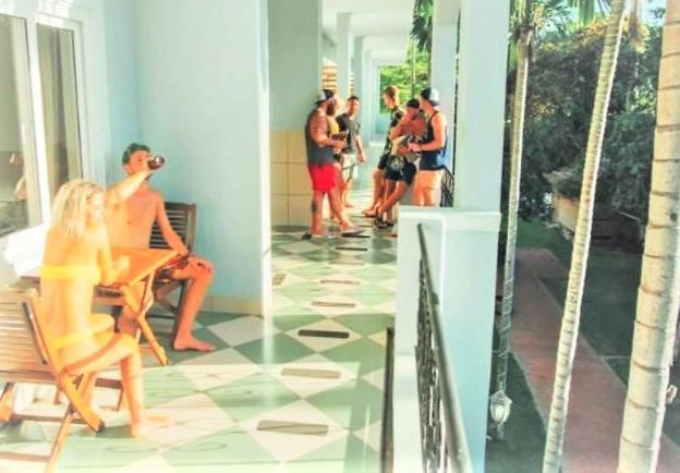 Miami Hostel - Mui Ne ฟานเที้ยต ภายนอก รูปภาพ